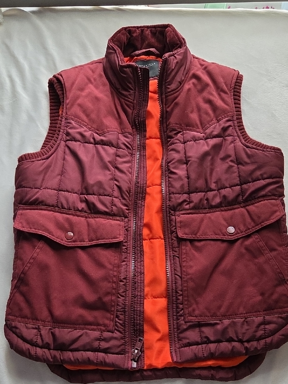Aeropostale Quilted Vest in Burgundy with Orange Lining